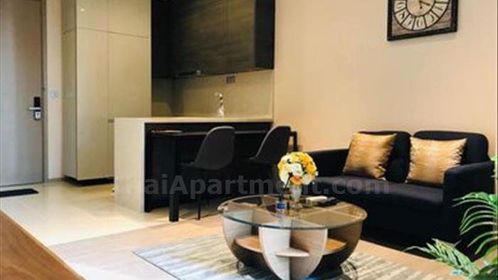 condominium-for-rent-the-esse-asoke