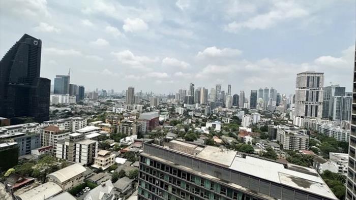 condominium-for-rent-the-esse-sukhumvit-36-