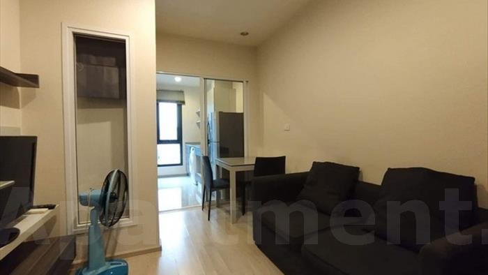 Simple Apartment For Rent Ratchada with Modern Garage