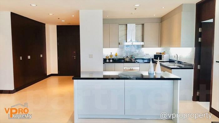 condominium-for-rent-royal-residence-park