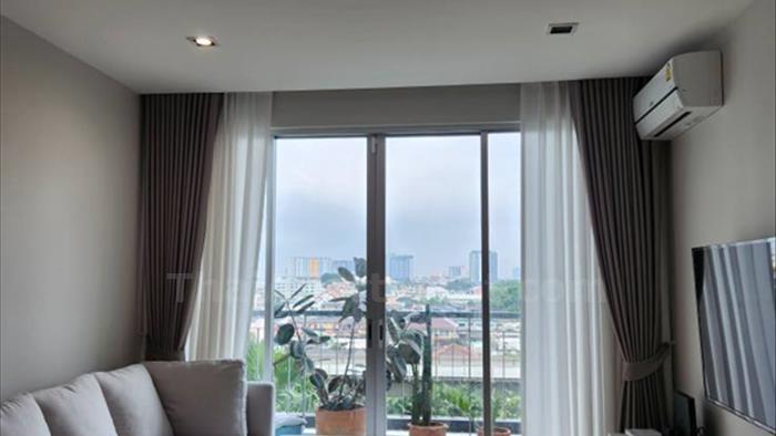 condominium-for-rent-the-room-sathorn-taksin