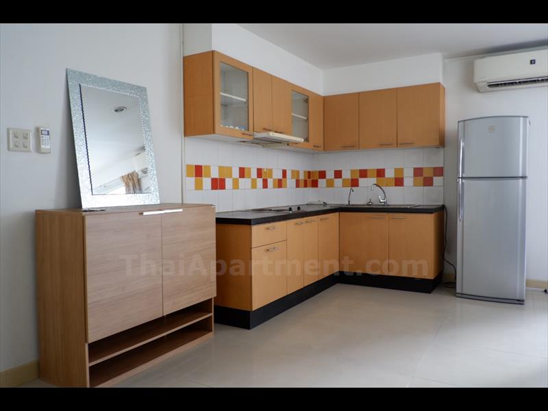 condominium-for-rent-the-waterford-park-rama-iv