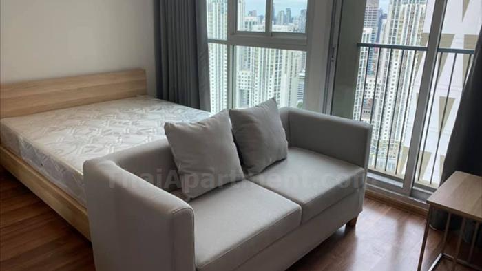 condominium-for-rent-noble-revolve-ratchada-2