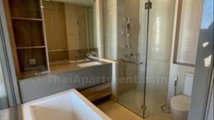 condominium-for-rent-the-esse-asoke