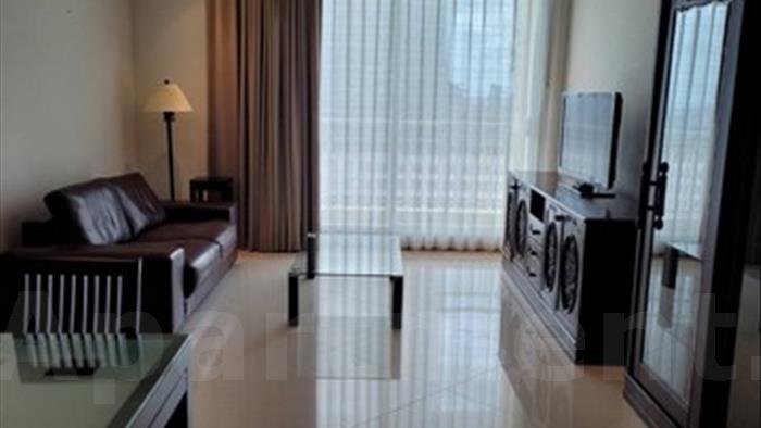 condominium-for-rent-the-empire-place-