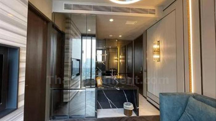 condominium-for-rent-the-esse-sukhumvit-36-
