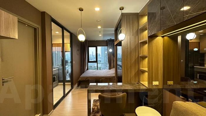 condominium-for-rent-life-asoke-hype