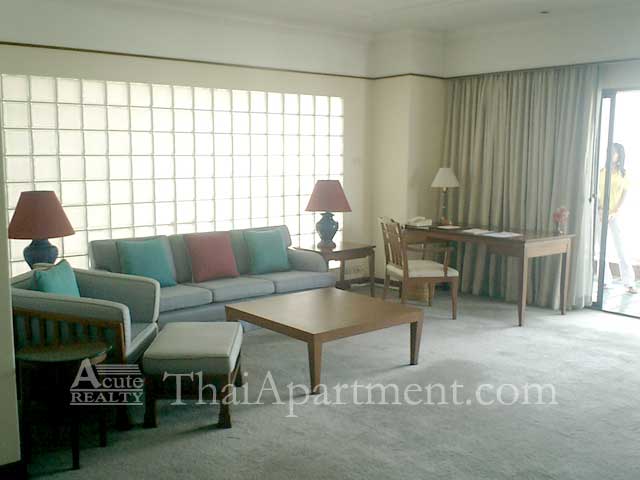 Pantip Suites Sathorn image 14