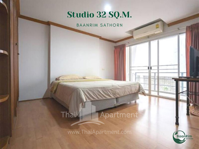 BaanRim Sathorn Apartment image 14