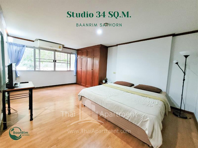 BaanRim Sathorn Apartment image 19