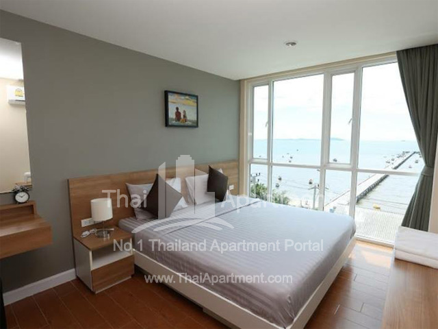 BBG Seaside Luxurious Service Apartment image 6