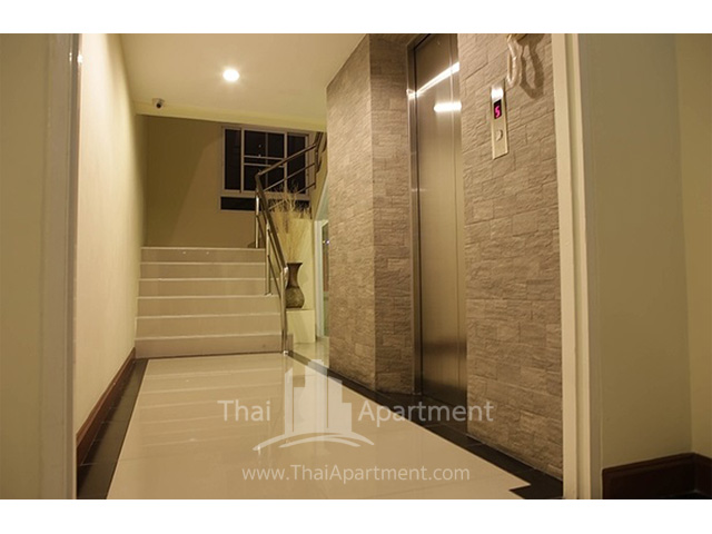 Baan Laan Mok Apartment image 6