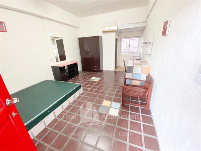 Ratanawong Court Apartment 3 image 4