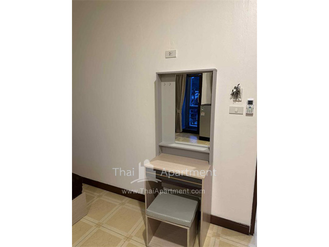 Maha Apartment image 4