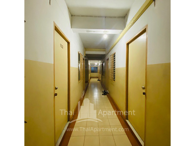 VCN Apartment image 5
