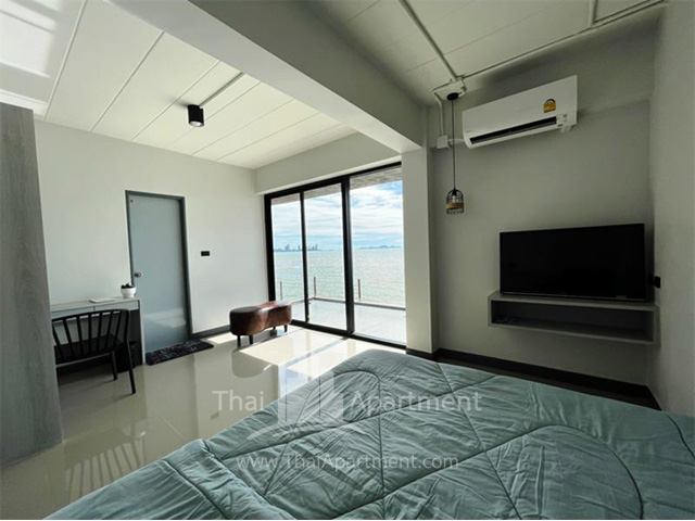 CASA 9 Banglamung - New Beachfront Apartment for Rent with Private Beach. Only 10 mins to Pattaya. image 9