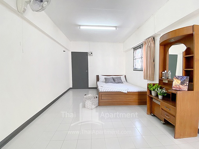 Mitree Apartment image 2