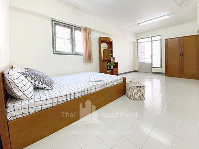 Mitree Apartment image 3