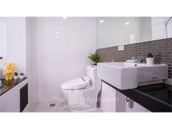 AEON HOUSE - Silom / Suriwong Residence 7-10 mins from BTS Sala Daeng and BTS Chong Nonsi. รูปที่ 6