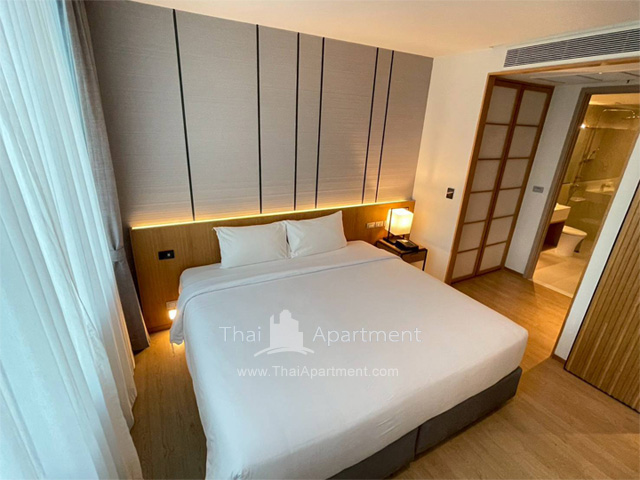 Arize Residence Sriracha image 3