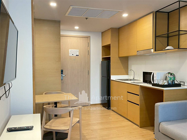 Arize Residence Sriracha image 8