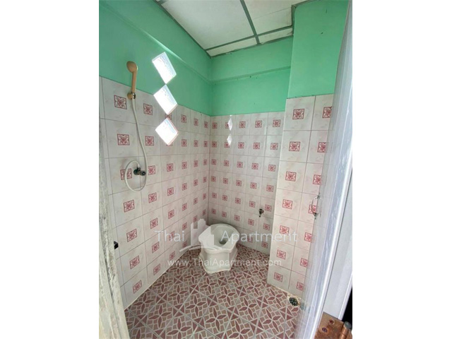 Thaowadee Apartment image 5
