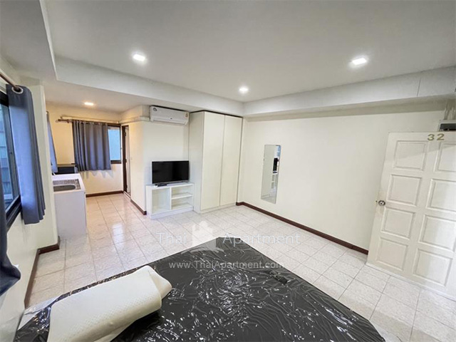 เอท เรสซิเดนซ์ image 6