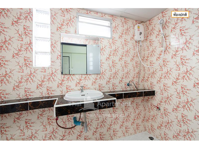 AWP Apartment image 6