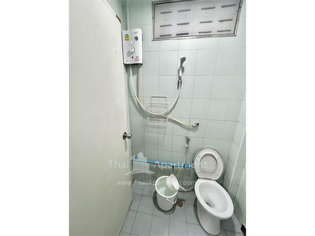 Nampol Apartment  image 3