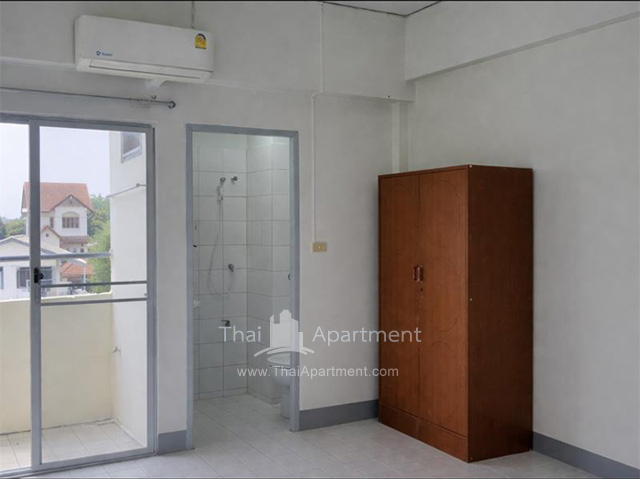 พูนสุขแมนชั่น ซ.นาคนิวาส 7 image 3