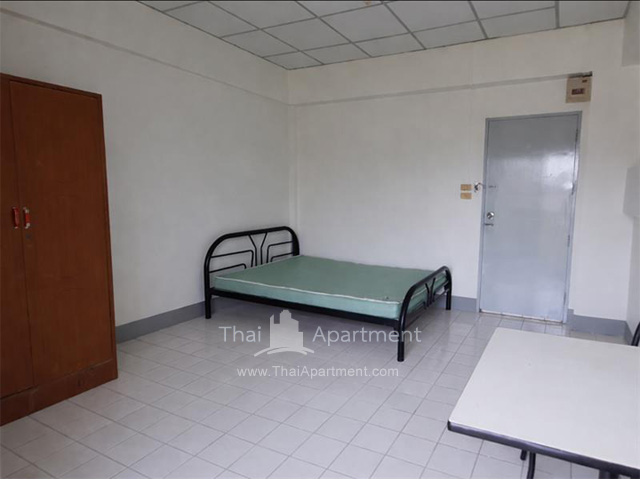 พูนสุขแมนชั่น ซ.นาคนิวาส 7 image 4