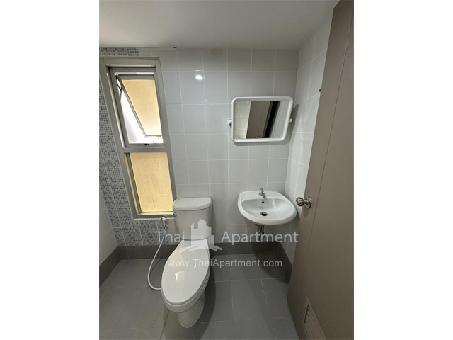 PP Residence image 6