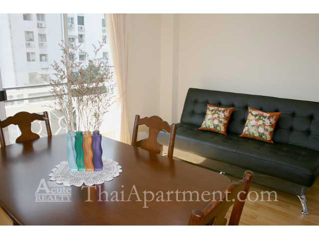 Sappaya Suites Apartment image 4