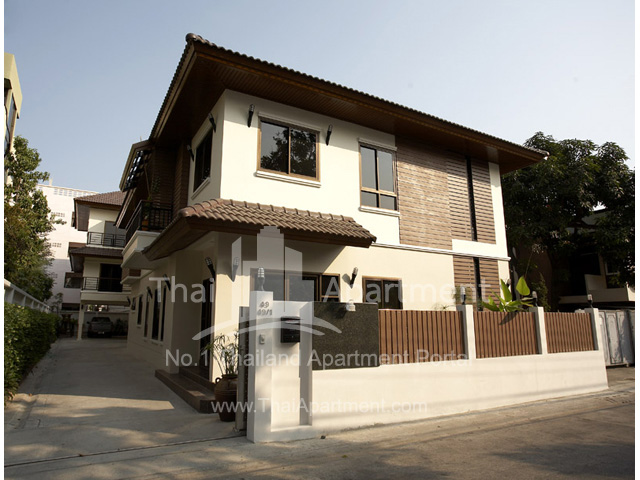 Ravipha-Residences-Apartment-Soi-Phahonyothin-5-3378_Ext01.jpg