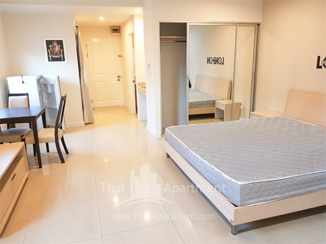 @26 Serviced Apartment image 21