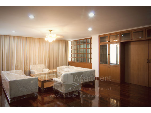RJ Apartment (Rajanakarn Apartment) image 2