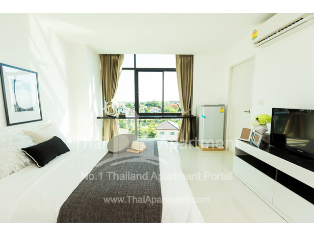 @44 @45 Exclusive Apartment Prachacheun image 1