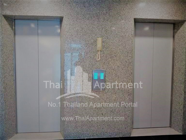 Sampheng Apartment image 12