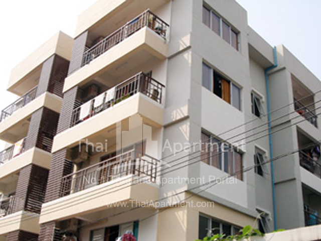 Nawarin Ratchada Apartment image 1