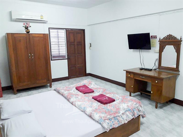 Siriwan Apartment image 3