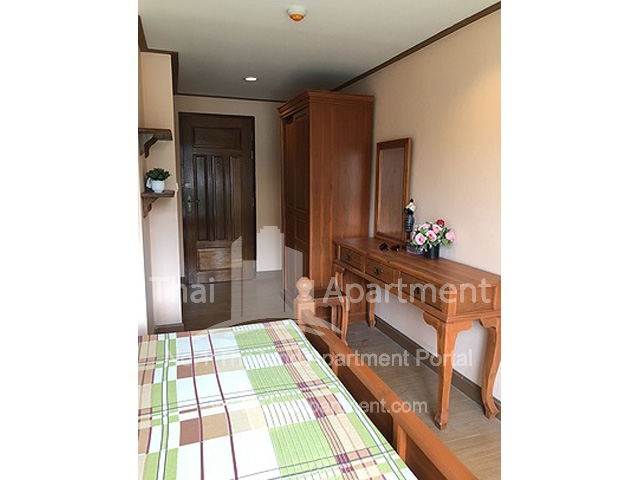 Pranakorn Apartment image 5