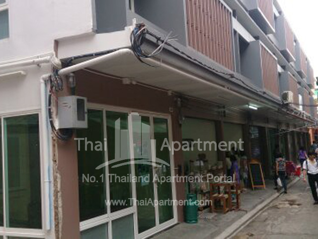 Taewaes Terrace Apartment image 6